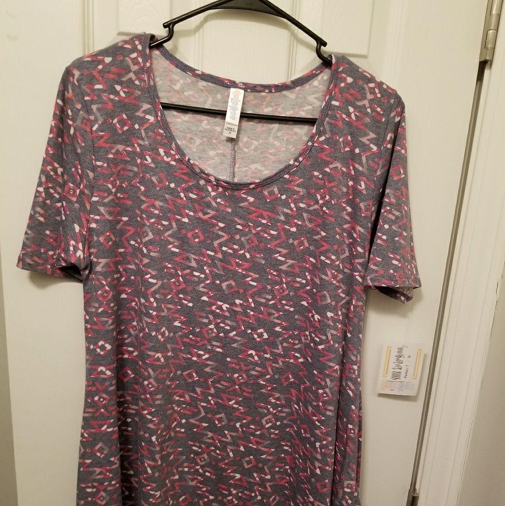 LulaRoe Perfect Tee